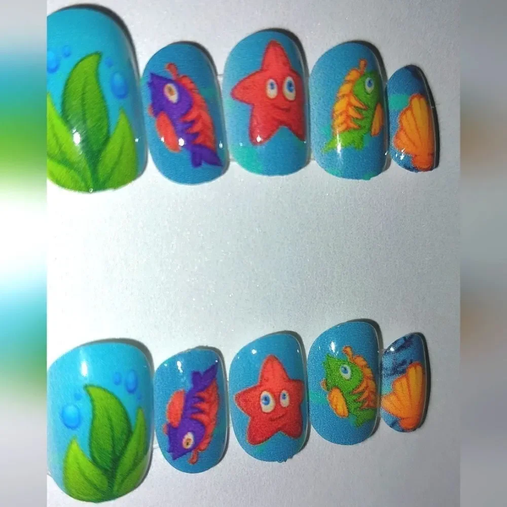 Kids custom bottom of the sea 10pc  press on nails for girls and teens